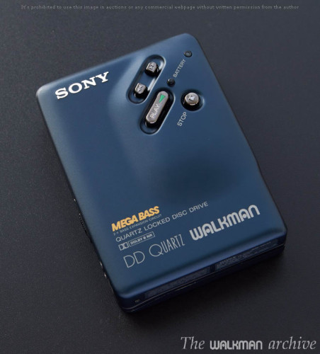 SONY Walkman WM-DD33 Blue 01