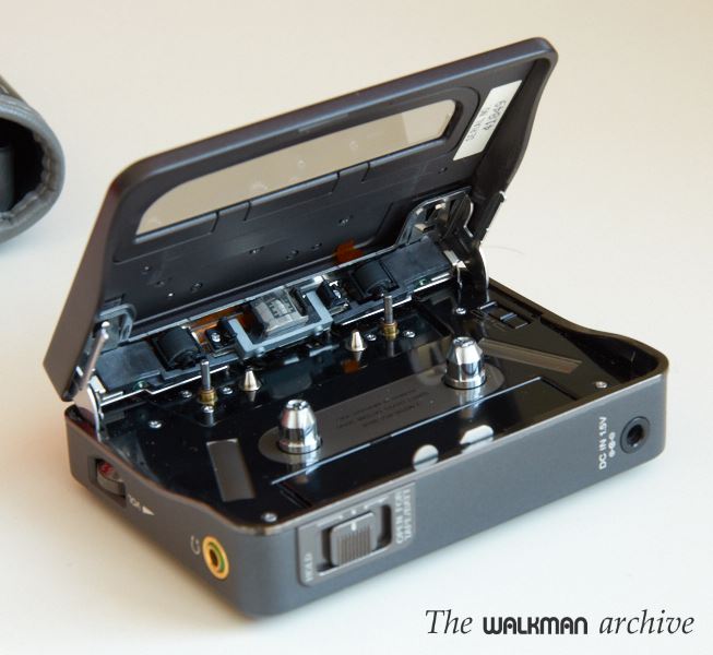 SONY WM-DD9 | The Walkman Archive
